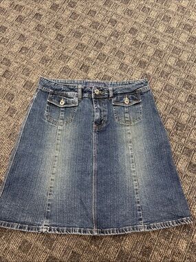 Vintage‎ Y2K Baccini Denim Skirt Size 8 Low Rise Pocket Jean Skirt